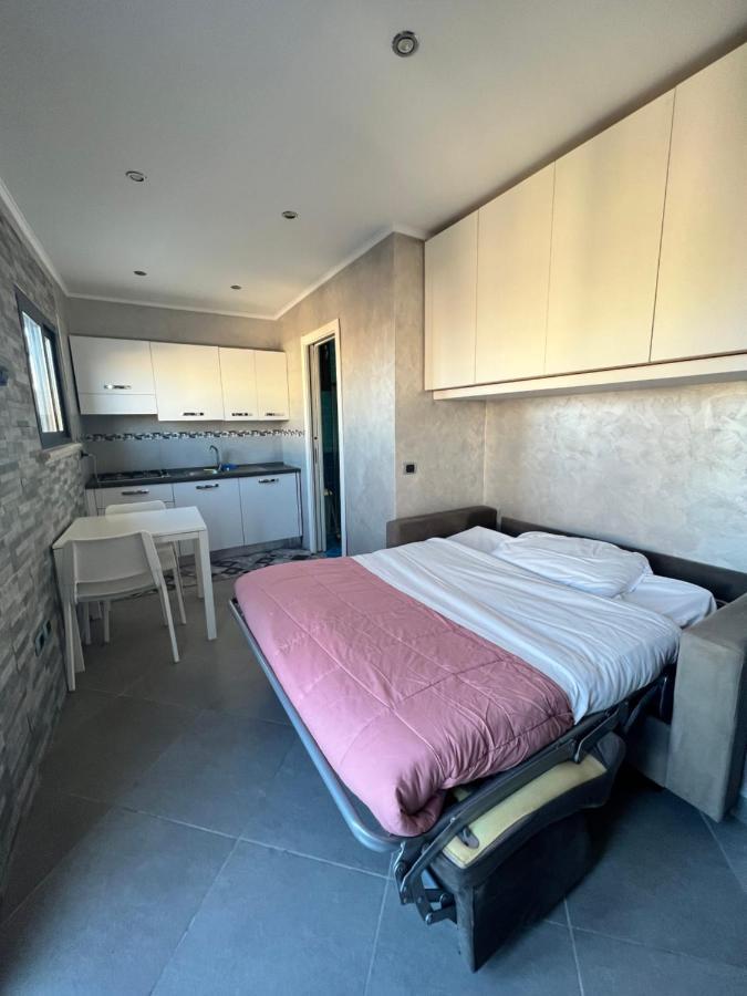 Apartamento Il Terrazzino Nápoles Exterior foto