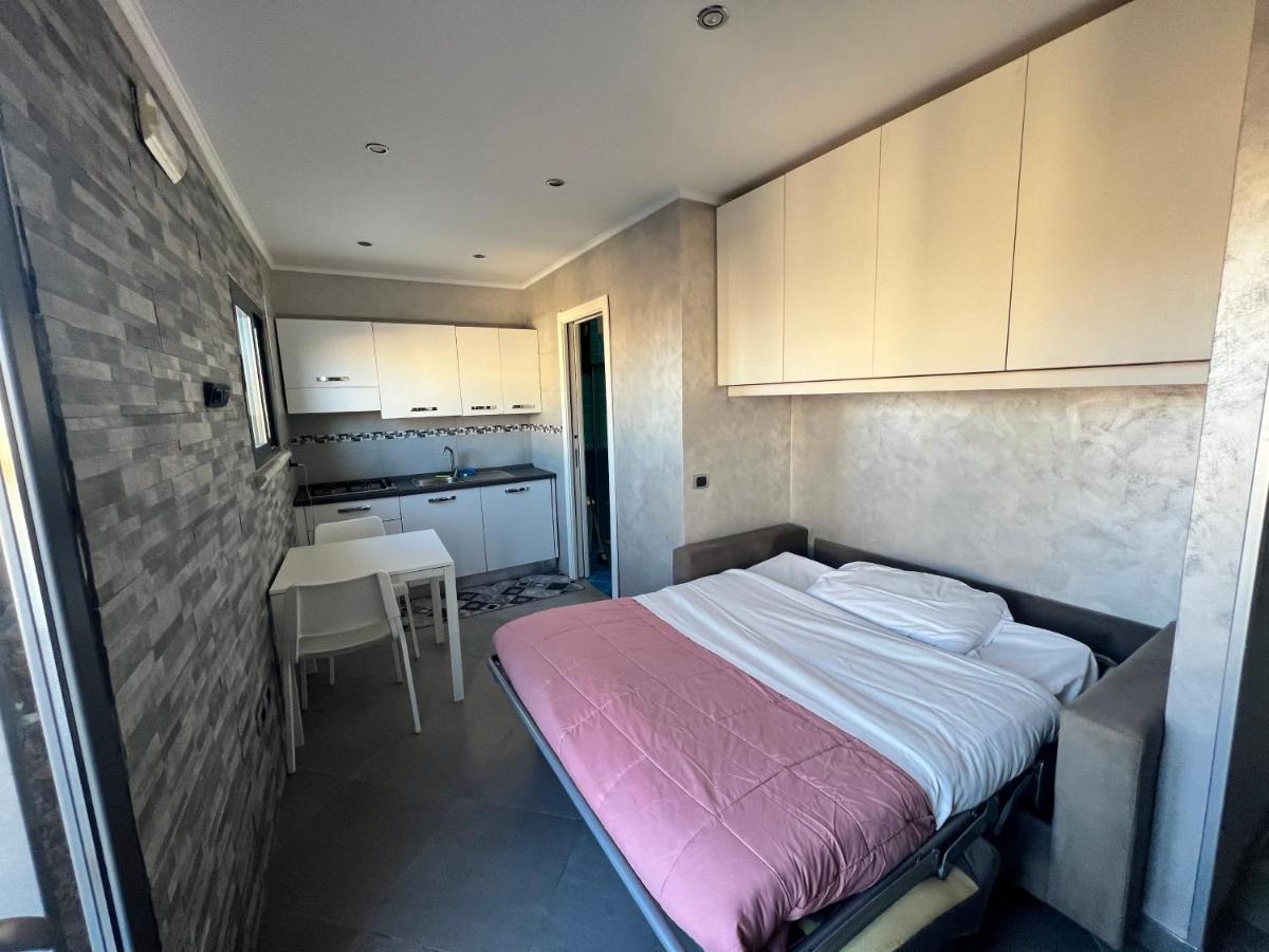 Apartamento Il Terrazzino Nápoles Exterior foto